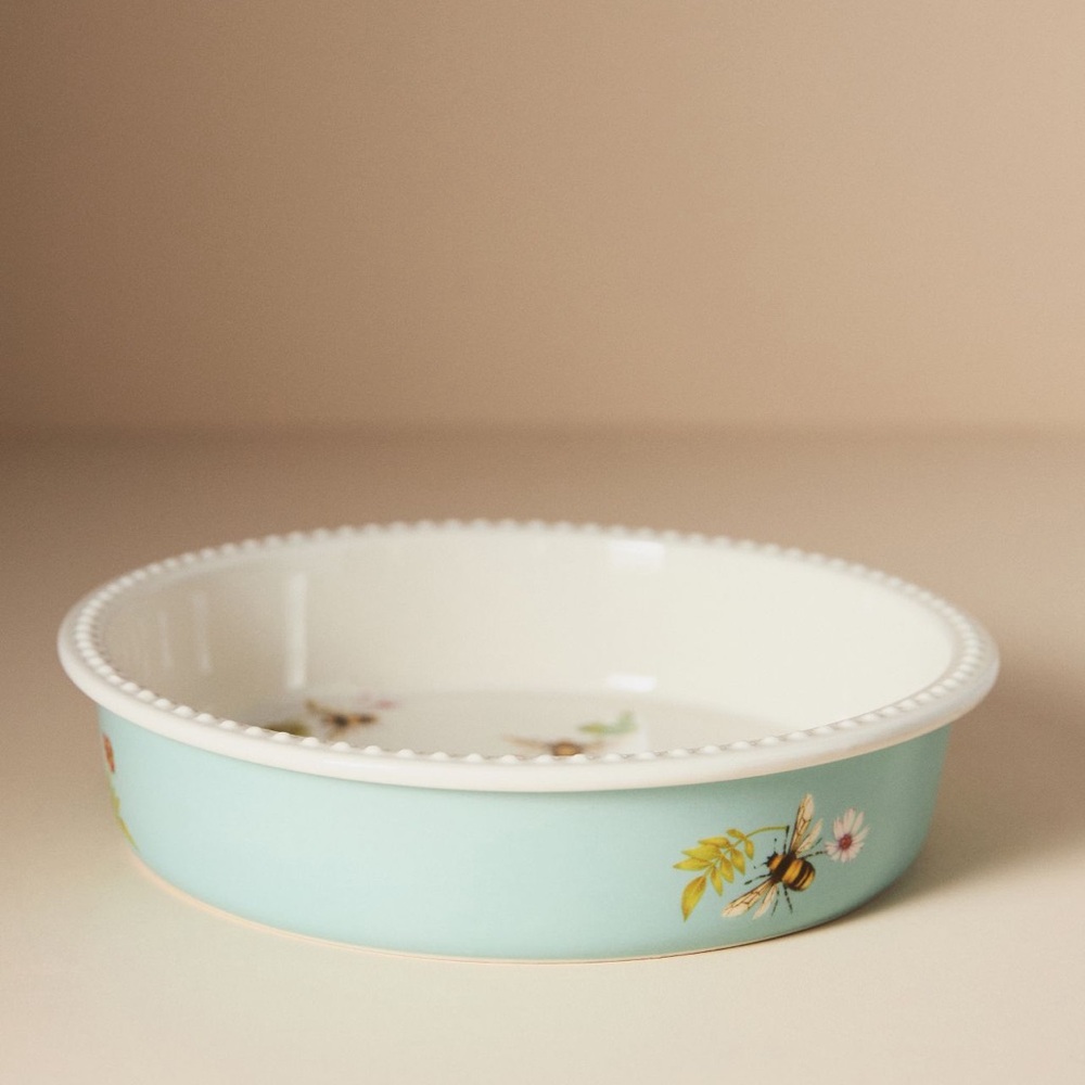 Anthropologie BRAND NEW, Lou Rota Mother Nature Pie Dish
